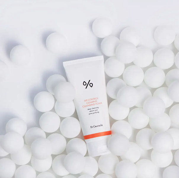 Себоррегулирующая очищающая пенка 5-альфа контроль Dr. Ceuracle 5a control clearing cleansing foam (200 мл) 1284 фото