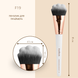 Пензлик для макіяжу Professional Make-UP Topface PT901-F19 (для праймера) 4185 фото 2