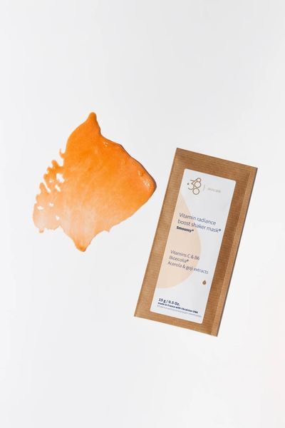 Витаминная шейкерная маска для сияния кожи 380 Skincare Vitamin radiance boost (200 ml) 2268 фото