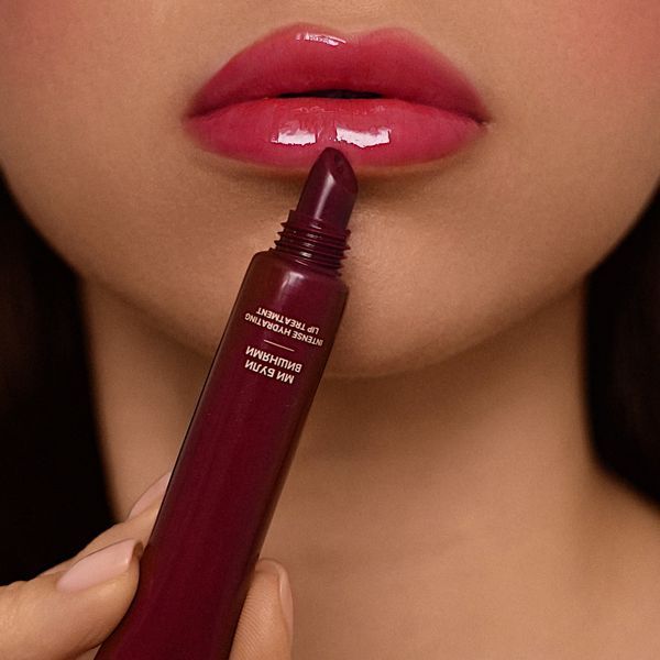 Блиск для губ Kiss Me Intense Hydrating Lip Treatment - Ми були вишнями (8 ml) 16029 фото