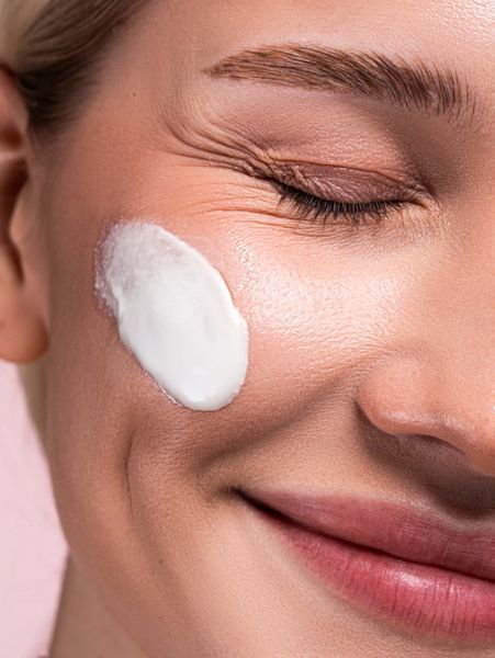 Сонцезахисний крем ZOLA SPF50 Skinbase (40 ml) 4144 фото